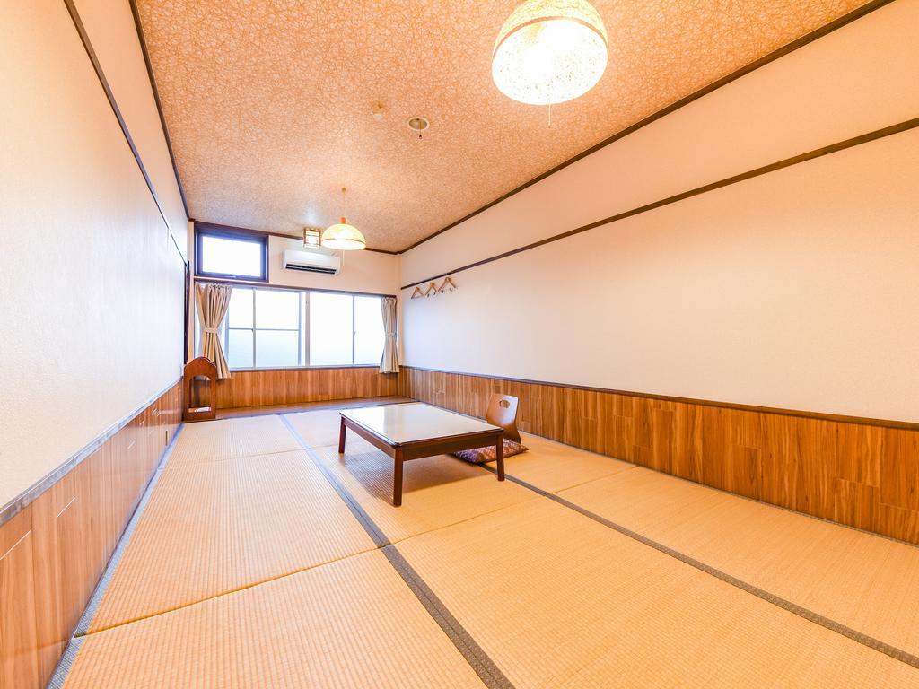 Ryokan Marue Honkan Hitoyoshi Exterior photo